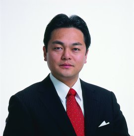 鈴木一夫です